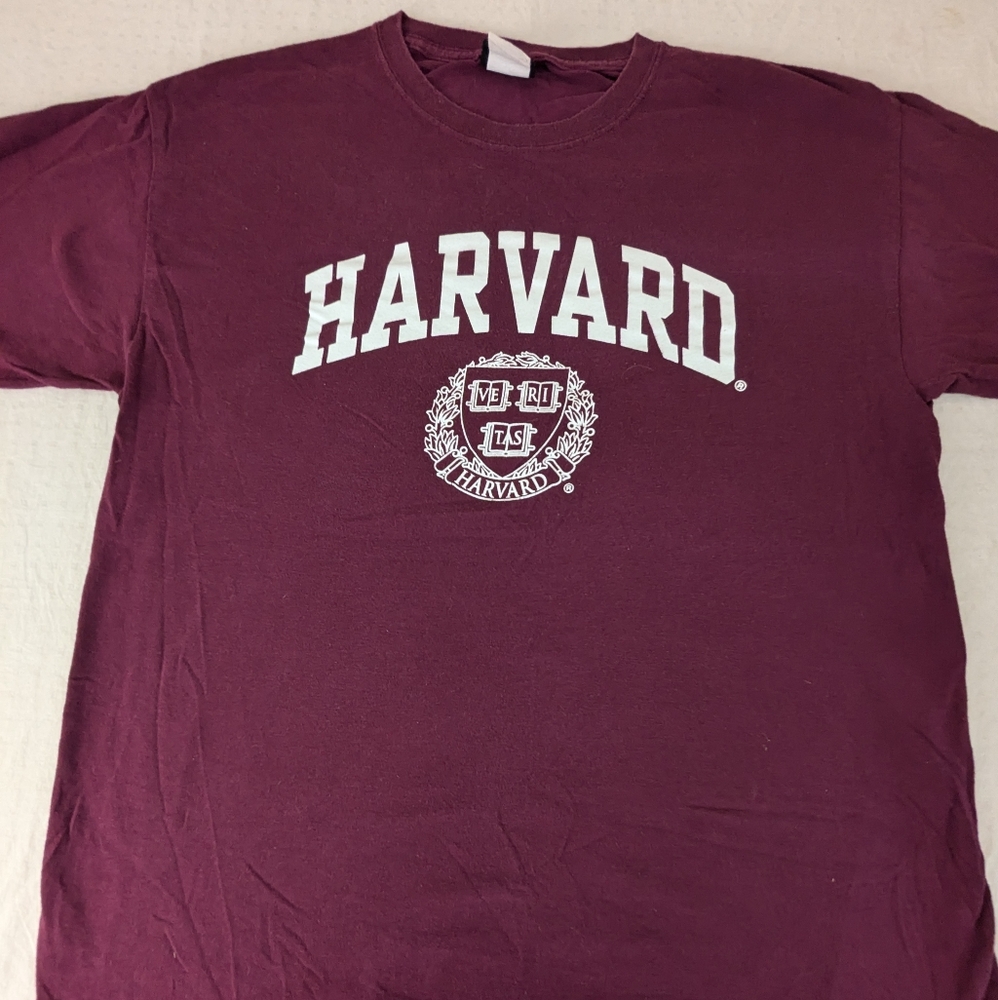 HARVARD Ivy League University Maroon Red Tee Shirt With School Logo Large